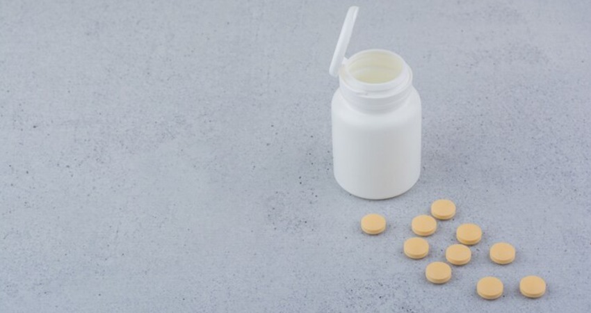 همه چیز درباره قرص کلسیم: فواید، دوز مناسب و نکات مصرف ایمن 2 قرص کلسیم